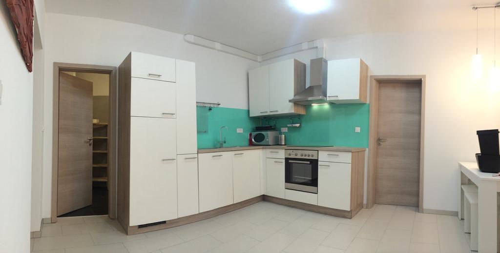 קופר Apartments Sik 2 מראה חיצוני תמונה